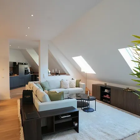 Signature Penthouse - 120 Qm - Private Terrace And Sky View 라이프치히