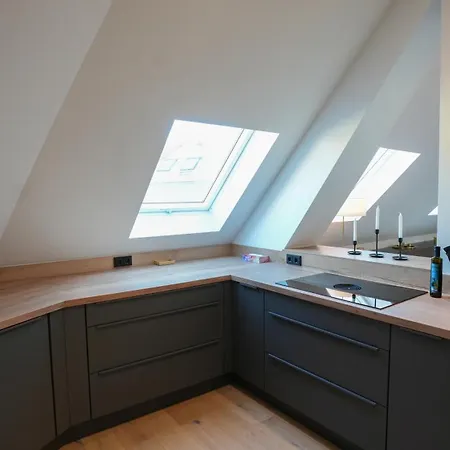 Signature Penthouse - 120 Qm - Private Terrace And Sky View * Λειψία