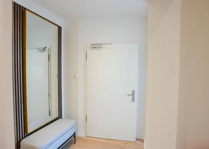 Signature Penthouse - 120 Qm - Private Terrace And Sky View Λειψία