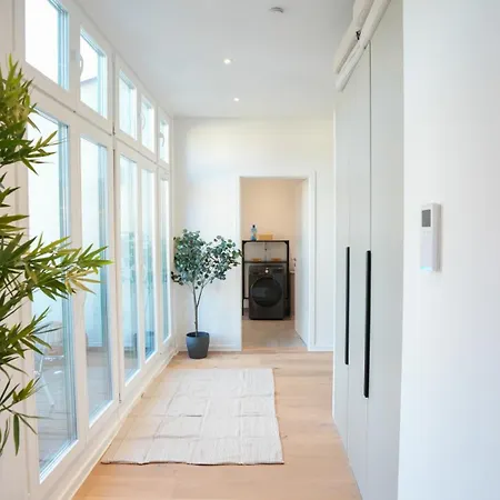 Signature Penthouse - 120 Qm - Private Terrace And Sky View Lägenhet *