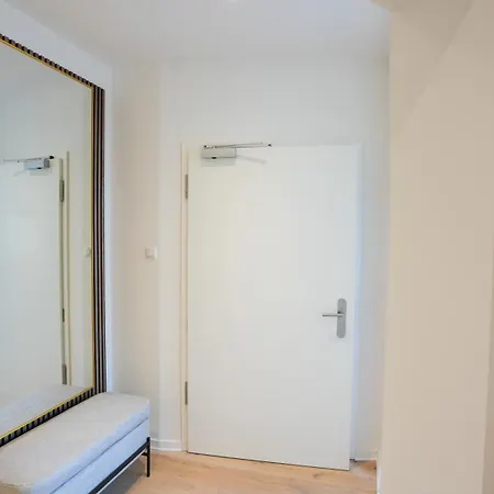 Signature Penthouse - 120 Qm - Private Terrace And Sky View Lipsko